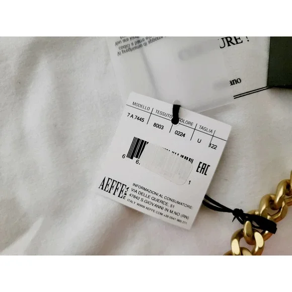 SOLD Moschino Camera Bag - Picture 10 of 12